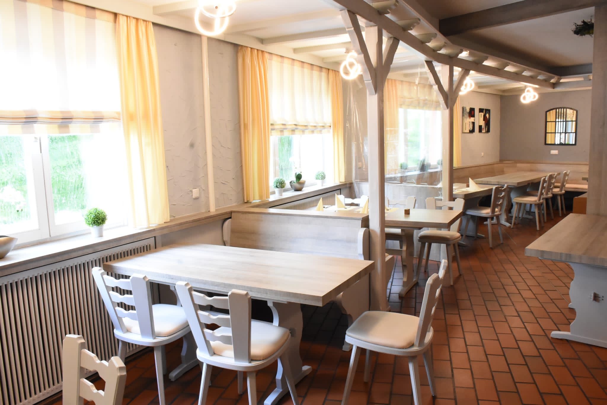 Hotel Restaurant Zum Dicken Heinrich in Lüdersfeld Lokal