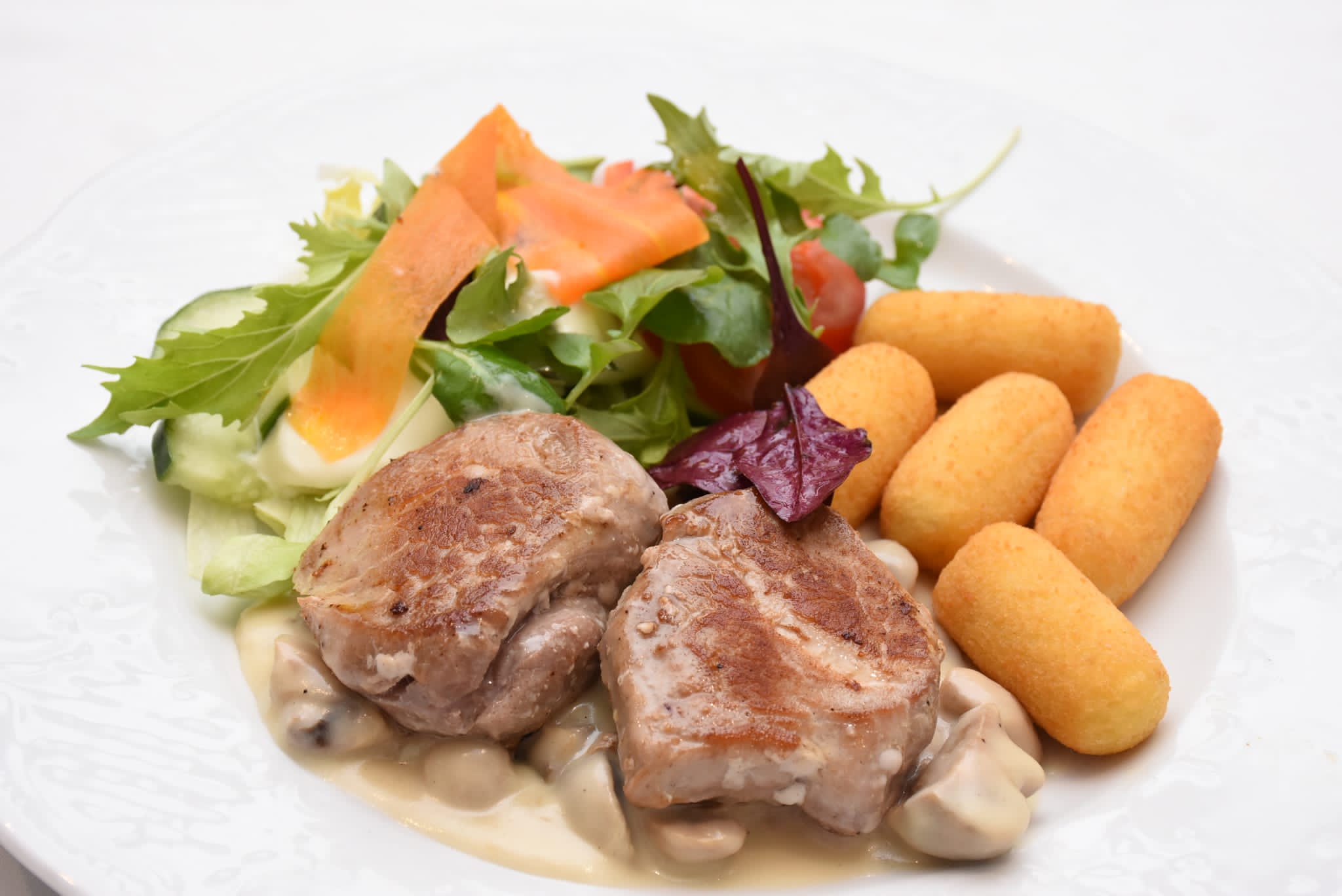 Hotel Restaurant Zum Dicken Heinrich in Lüdersfeld Wild